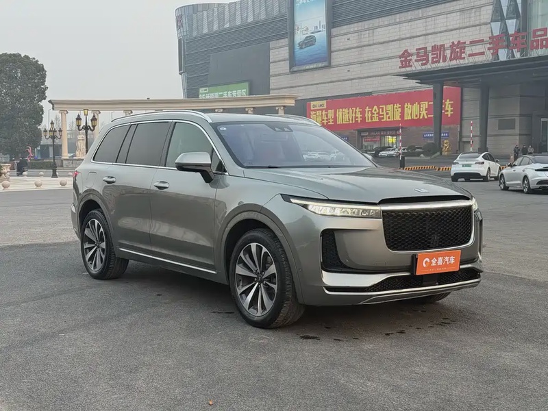 Li Auto ONE