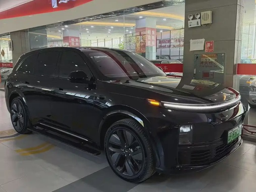 BMW i7 2024