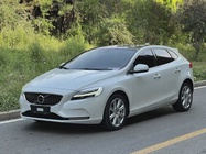 Volvo V40 2019