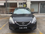 Nissan Tiida 2013