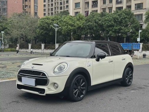 MINI Other 2015