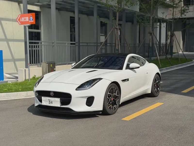 Jaguar F-TYPE