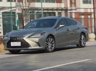 Lexus ES 2018