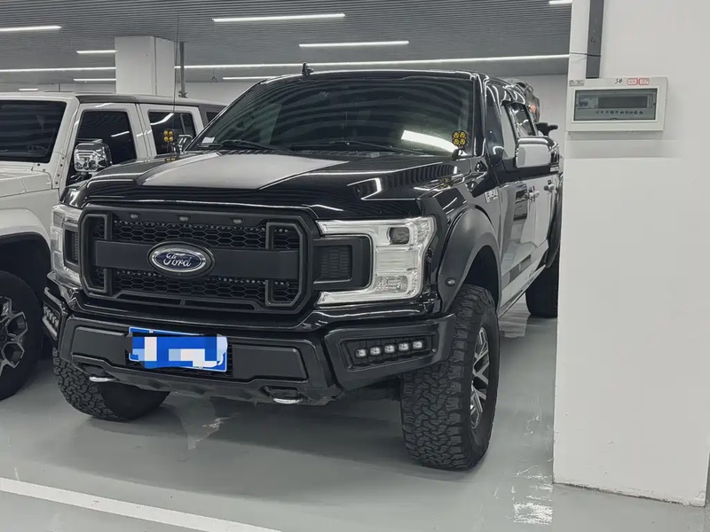 Ford F-150 Raptor