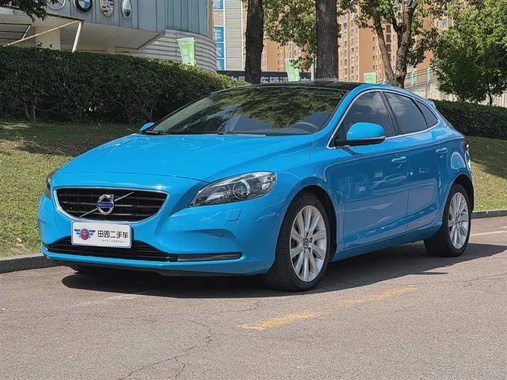 Volvo V40 2014