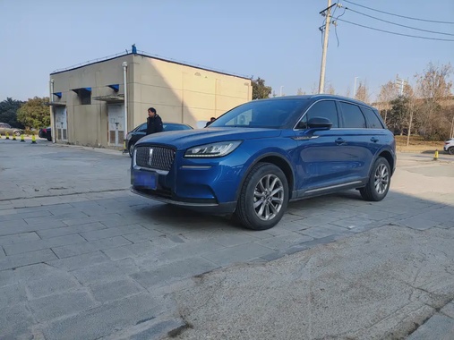 Lincoln Corsair 2021