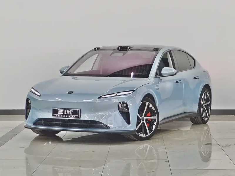 NIO ET5