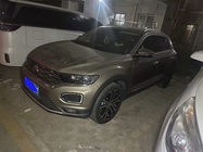 Volkswagen T-Roc 2019