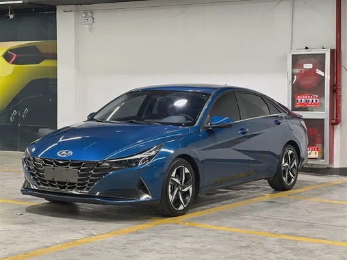 Hyundai Elantra 2023