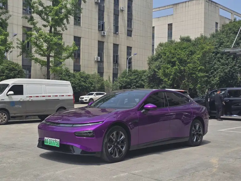 XPeng P7