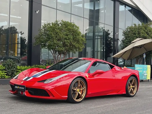 Ferrari 458 2015