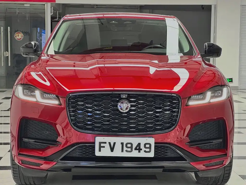 Jaguar F-Pace