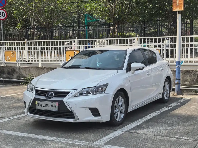 Lexus CT