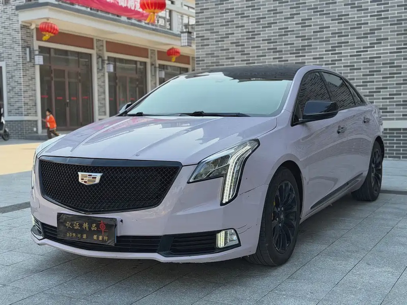 Cadillac XTS