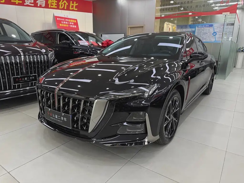 Hongqi H6