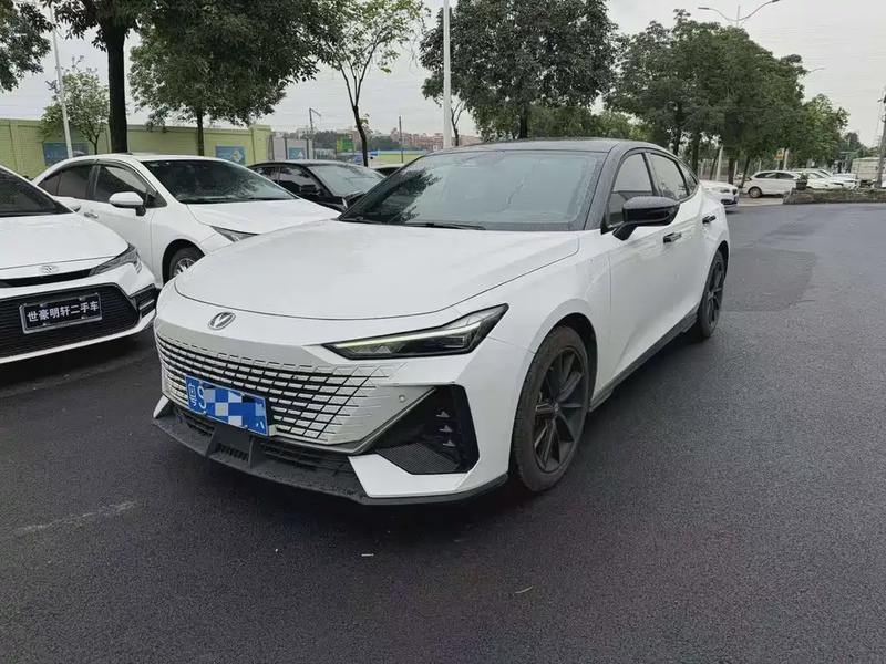 Changan UNI-V