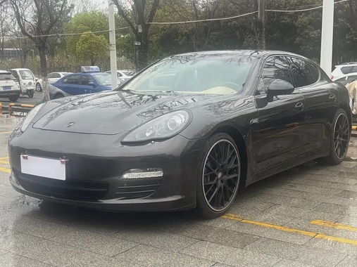 Porsche Panamera 2012