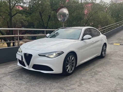 Alfa Romeo Giulia 2019