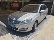 Hyundai Elantra 2011