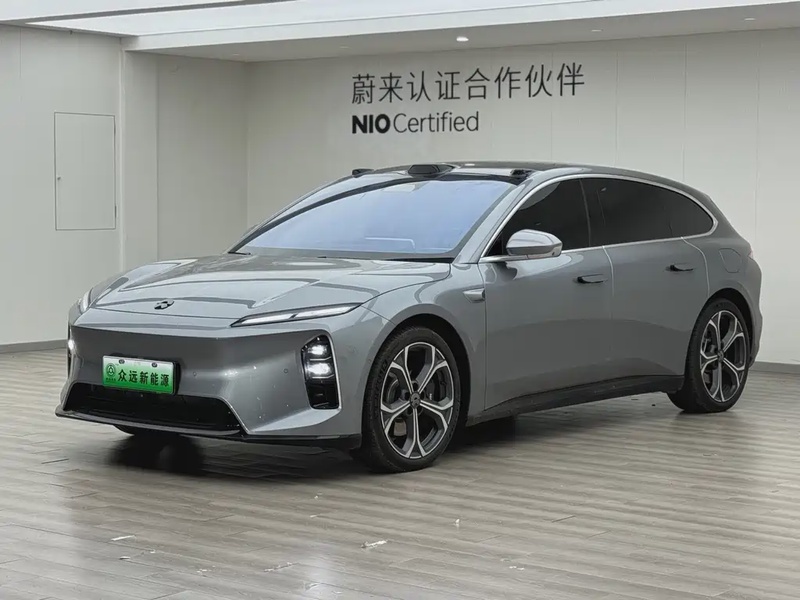 NIO ET5T