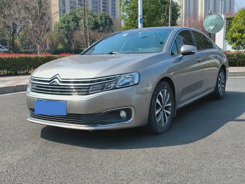 Citroen C6