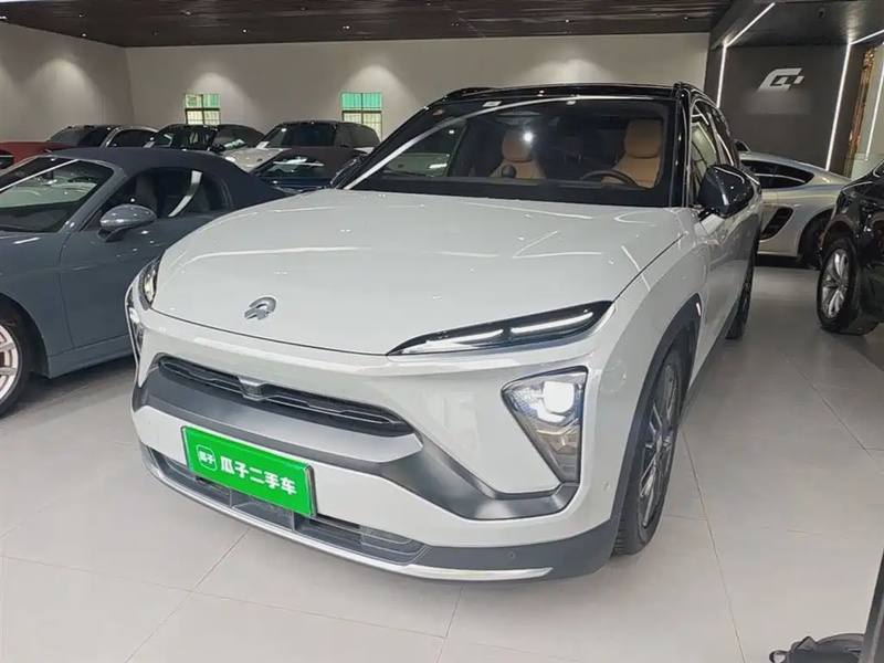 NIO ES6