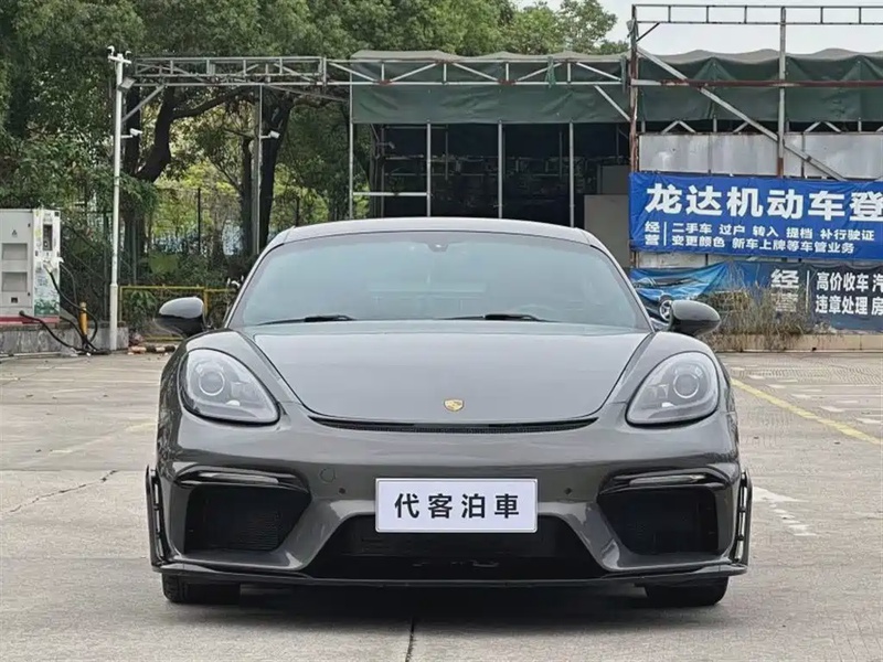 Porsche 718