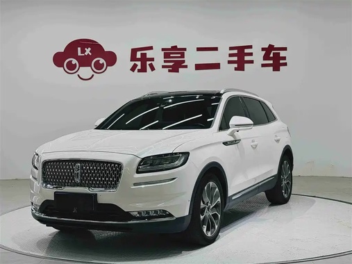 Lincoln Nautilus 2021