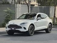 Aston Martin DBX 2022