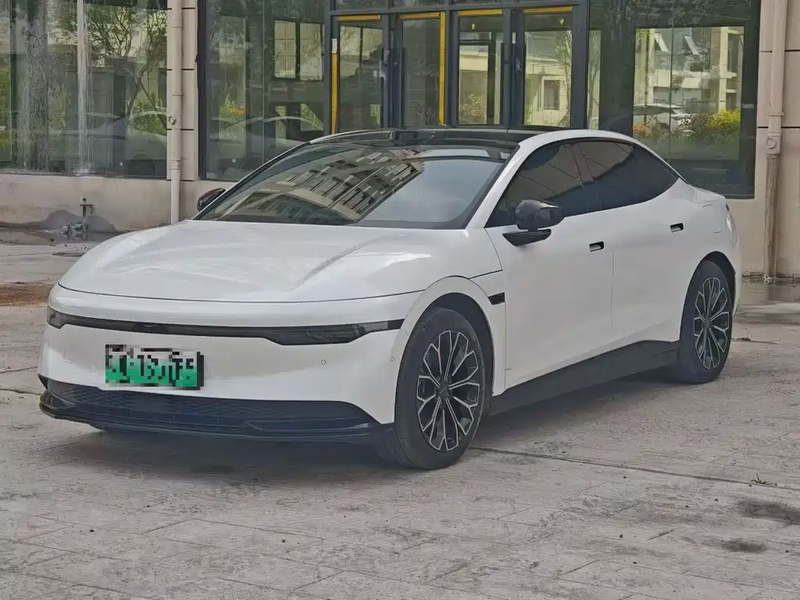 Zeekr 007