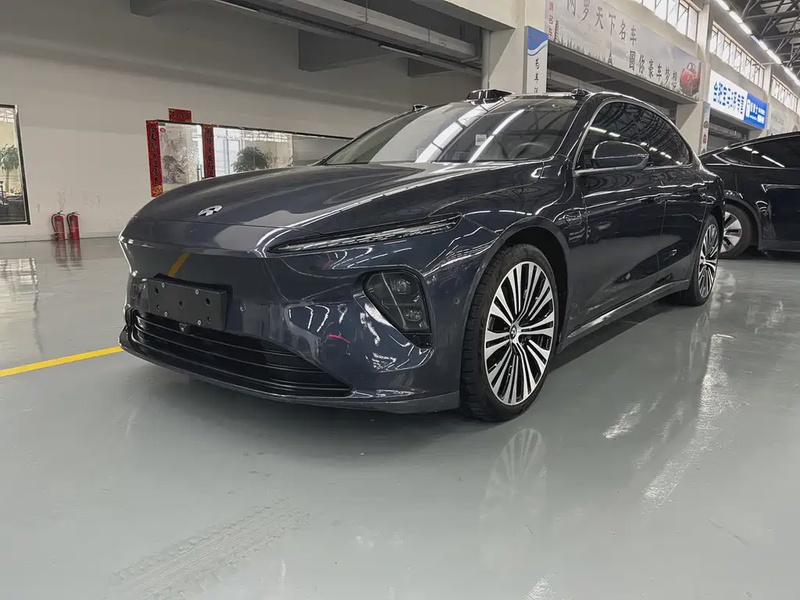 NIO ET7