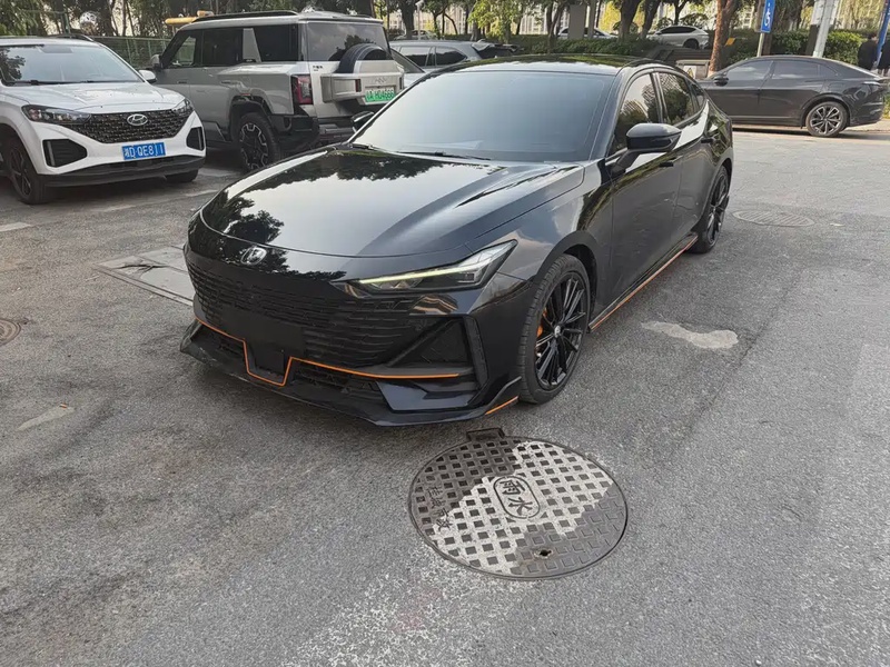 Changan UNI-V