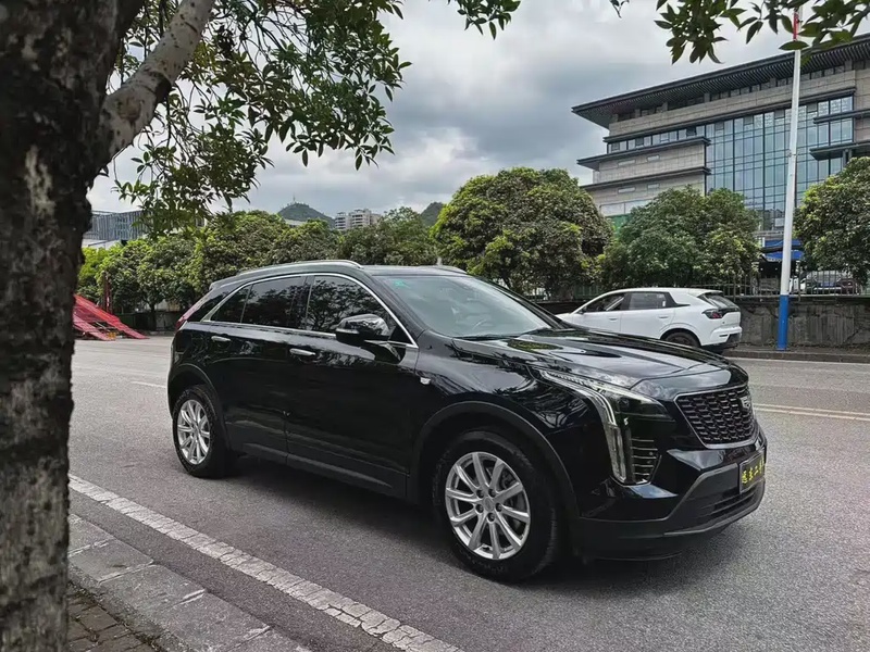 Cadillac XT4