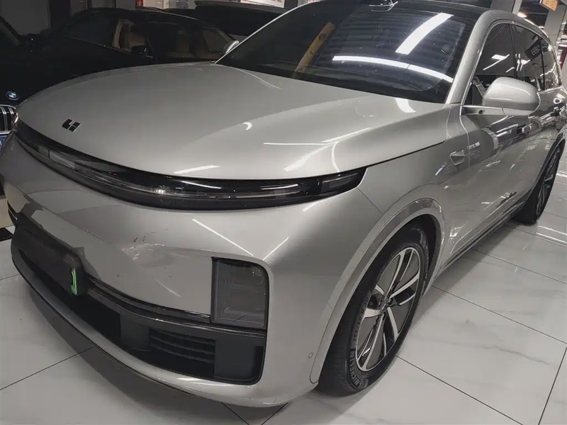 Li Auto L7
