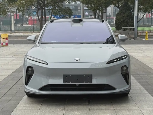 NIO ET5 2023