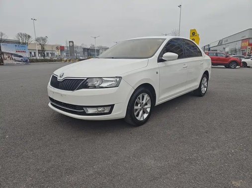Skoda Rapid 2015