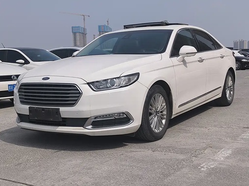 Ford Taurus 2016