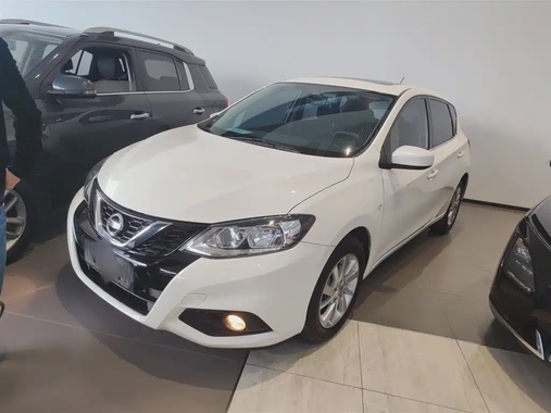 Nissan Tiida 2016