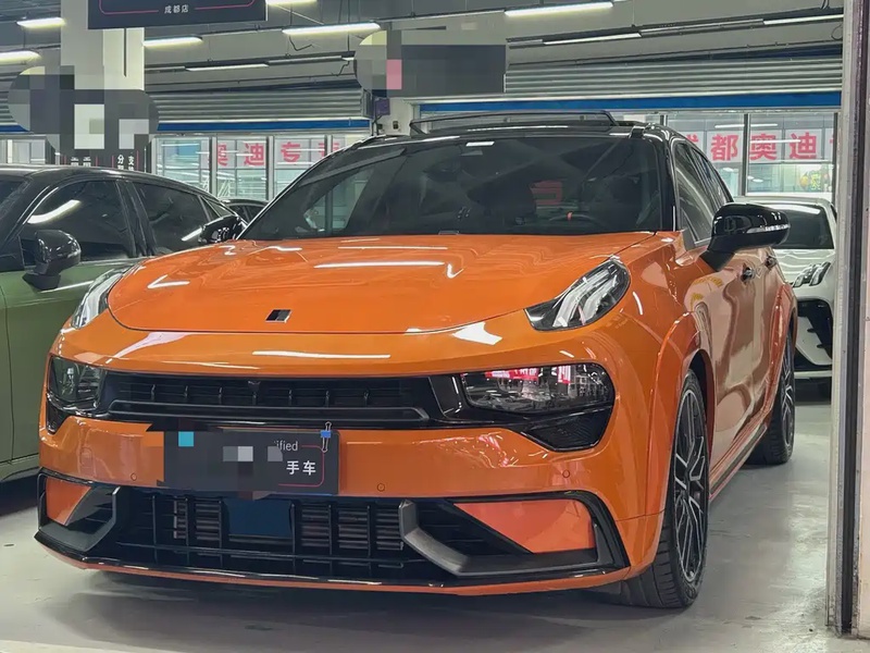 Lynk & Co 02