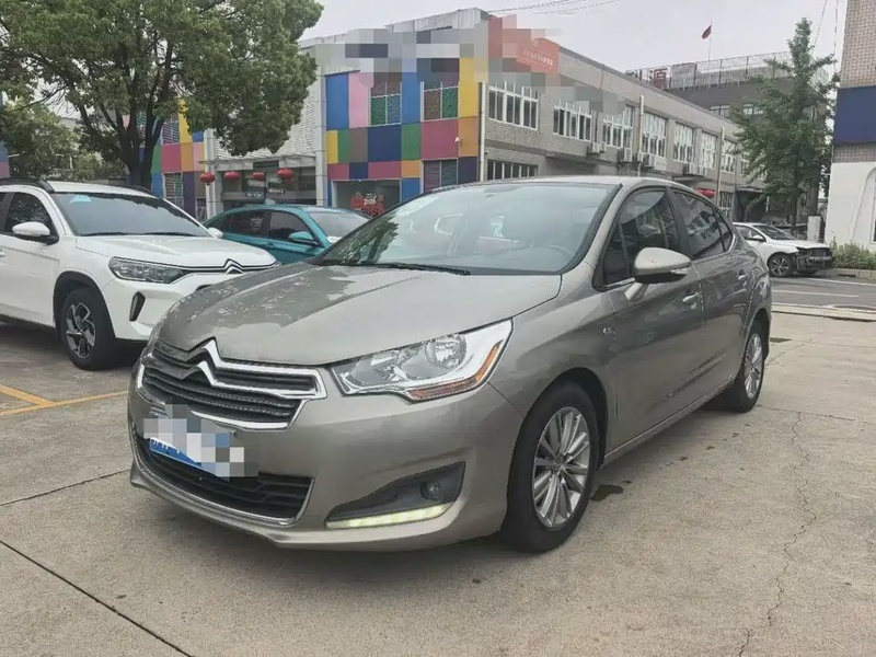 Citroen C4