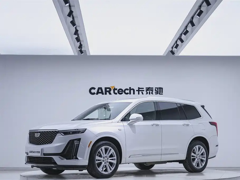 Cadillac XT6