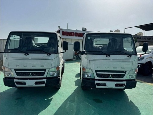 FUSO Canter 2025