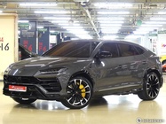 Lamborghini Urus 2021