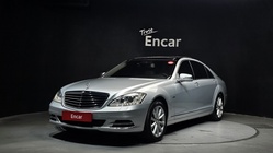 Mercedes-Benz S-Class 2012