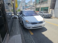 Kia Canival 2011