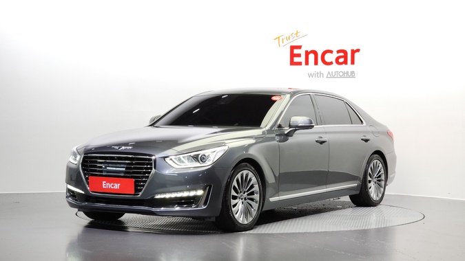 Genesis EQ900 2017