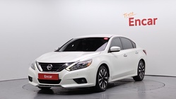 Nissan Altima 2018