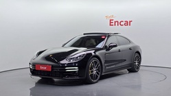Porsche Panamera 2022