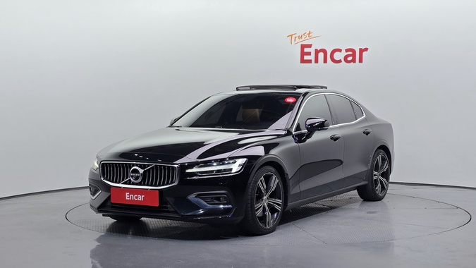 Volvo S60 2021