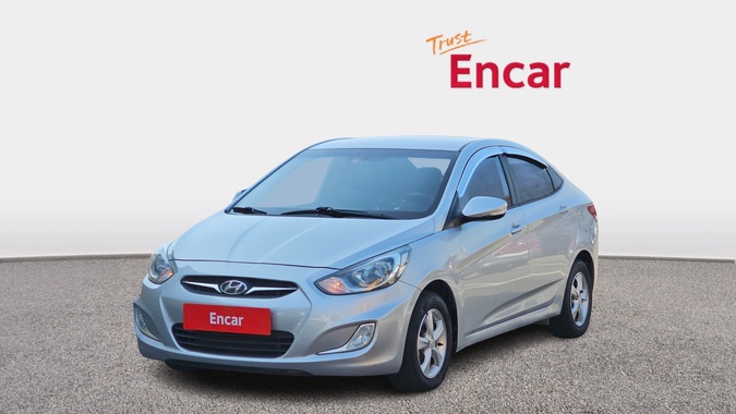 Hyundai Accent 2013
